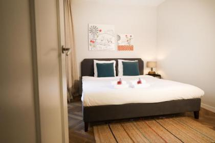 Old City Centre apartments - Nieuwmarkt area - image 16