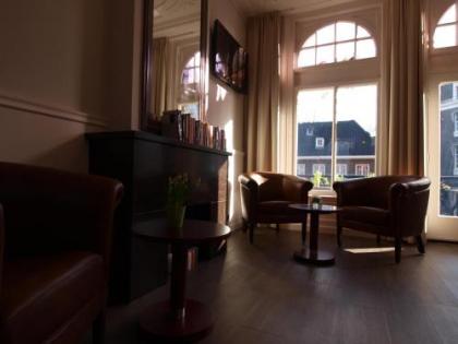 Hotel Clemens - image 11