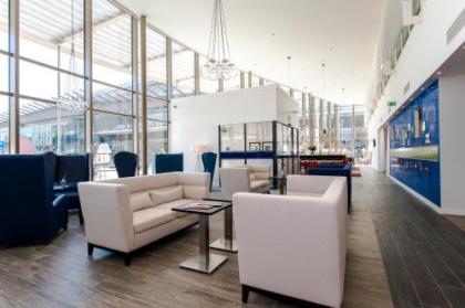 Hampton By Hilton Amsterdam Arena Boulevard - image 8