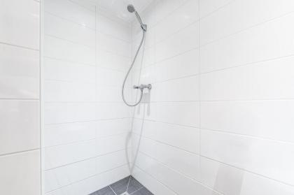 Short Stay Group Harbour Loft Studios - image 20