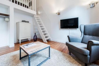 Short Stay Group Harbour Loft Studios - image 9