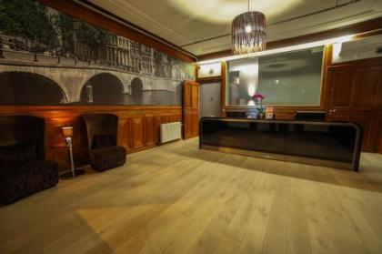 Hotel Mansion - image 16