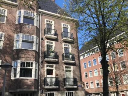 Authentic Amsterdam Bed and Breakfast Rai - image 20