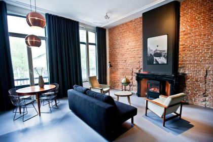 V Lofts - image 1