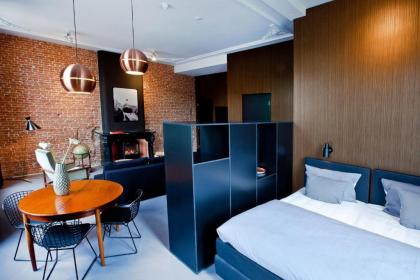 V Lofts - image 10