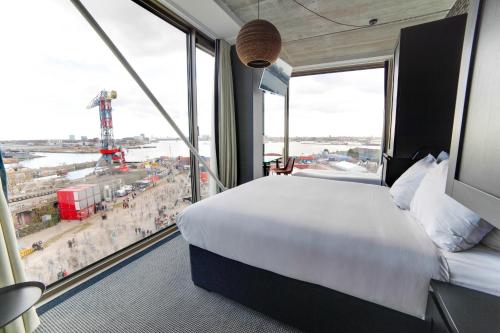 DoubleTree by Hilton Hotel Amsterdam - NDSM Wharf - image 2