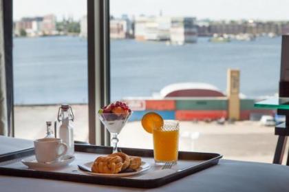DoubleTree by Hilton Hotel Amsterdam - NDSM Wharf - image 3