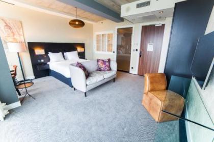 DoubleTree by Hilton Hotel Amsterdam - NDSM Wharf - image 4