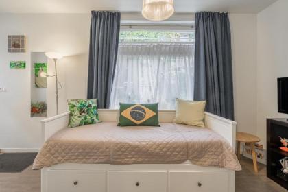 Bos en Lommer Hotel - Erasmus Park area - image 13