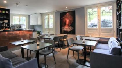 No. 377 House - image 3