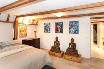 Bed & Breakfast of Art - image 17