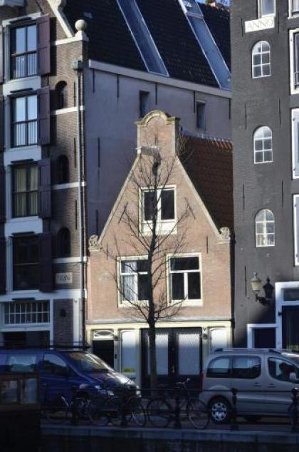 Bed & Breakfast of Art - image 8