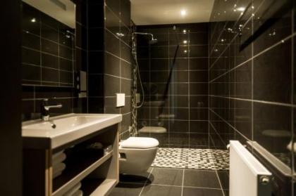 Golden Mansion Apartments - image 10