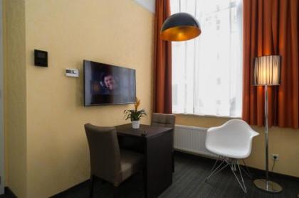 Golden Mansion Apartments - image 13