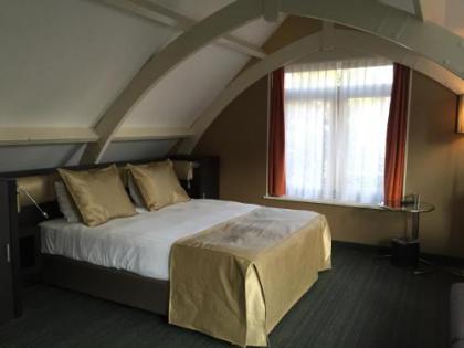 Golden Mansion Apartments - image 3