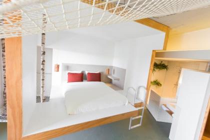 Volkshotel - image 15