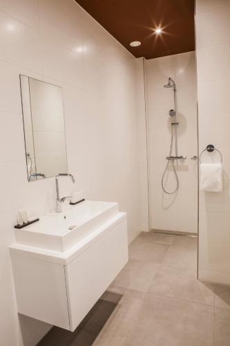 Apartments Prinsengracht - image 7