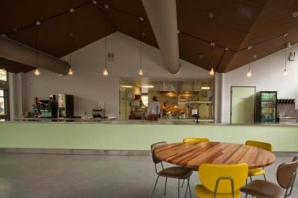 WOW Amsterdam Hostel - image 12