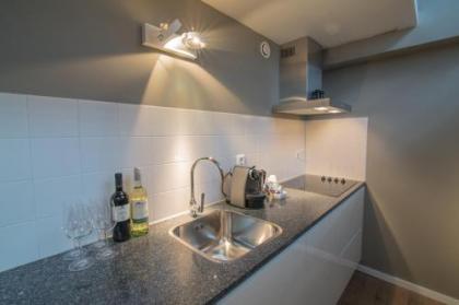 Apartments De Hallen - image 18