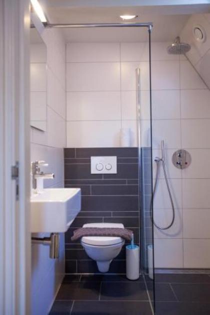 Kuwadro B&B Amsterdam Jordaan - image 16