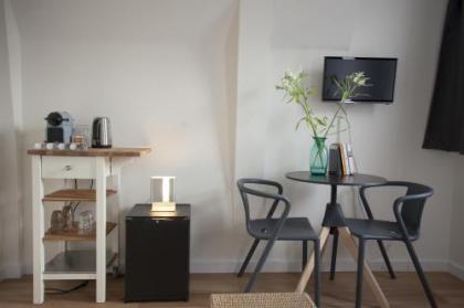 Kuwadro B&B Amsterdam Jordaan - image 18