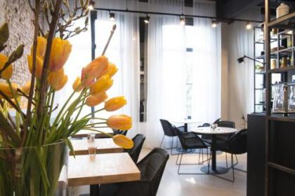 PH Hotel Oosteinde - image 18