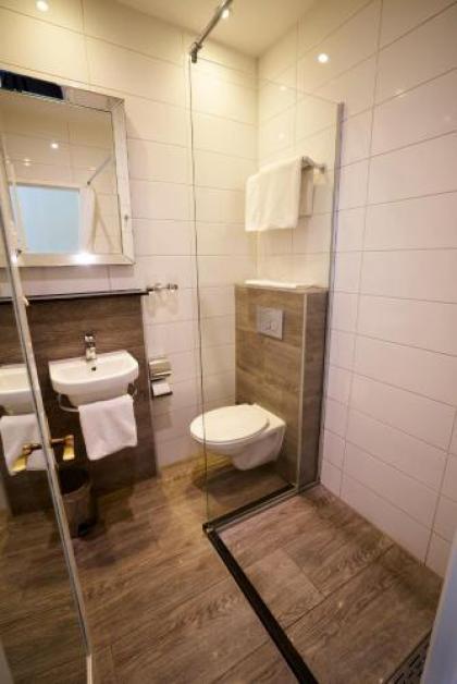 Hotel The Bird - image 18