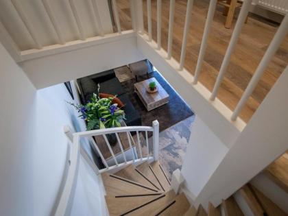 Plantage Garden Apartments - image 2
