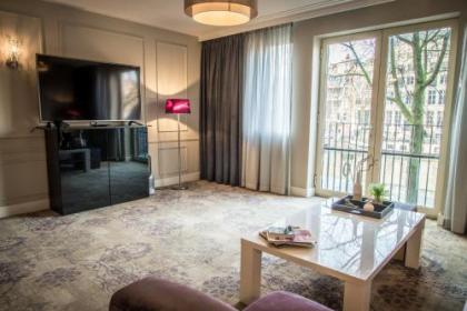 Luxury Suites Amsterdam - Member of Warwick Hotels - image 8