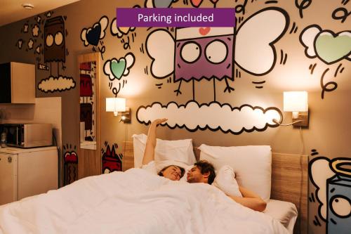 Amsterdam Teleport Hotel - main image