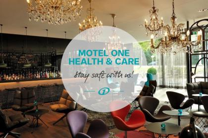 Motel One Amsterdam - image 1