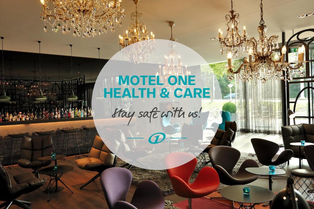 Motel One Amsterdam - main image