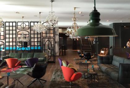 Motel One Amsterdam - image 19