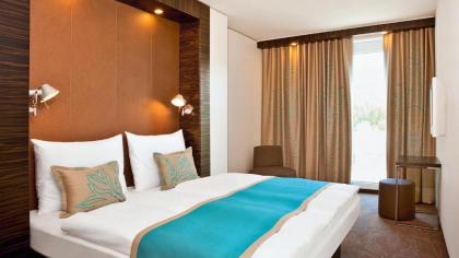 Motel One Amsterdam - image 5