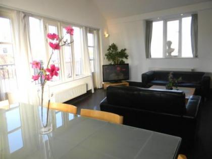 Amsterdam Nieuwmarkt Centrum Apartments - image 3
