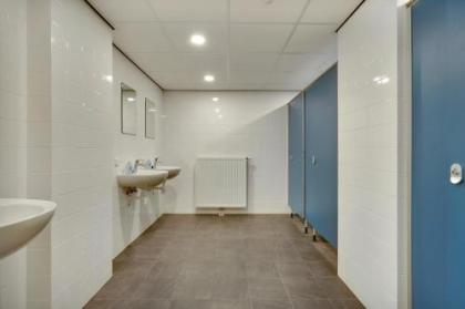 Dutchies Hostel - image 8