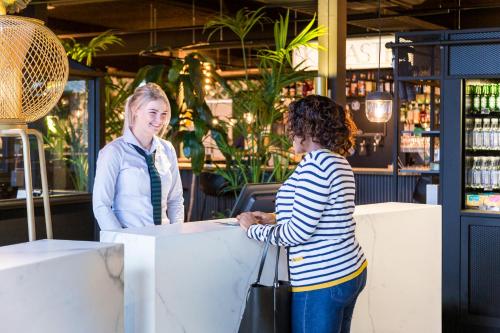 ibis Styles Amsterdam Airport - image 2