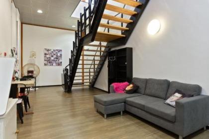 Hostelle - female only hostel - image 10