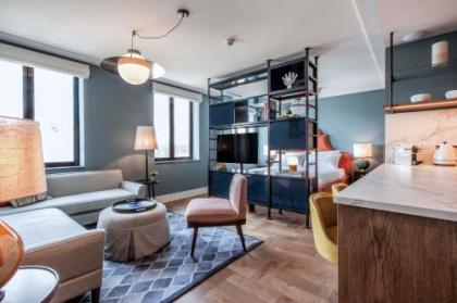 Hotel TWENTY EIGHT - image 1