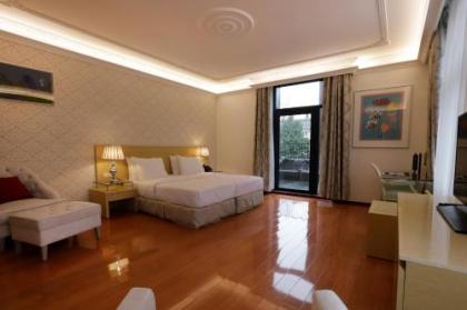 Chasse Hotel - image 14
