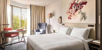 Hyatt Regency Amsterdam - image 17