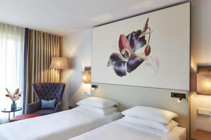 Hyatt Regency Amsterdam - image 9