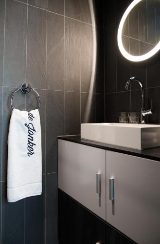 De Jonker Urban Studios & Suites - image 3