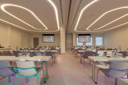 Park Inn by Radisson Amsterdam City West - image 18