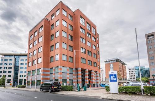Joy Hotel - image 2
