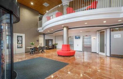 Joy Hotel - image 5