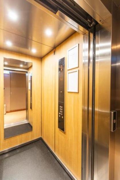 New Century Hotel Amsterdam - image 11