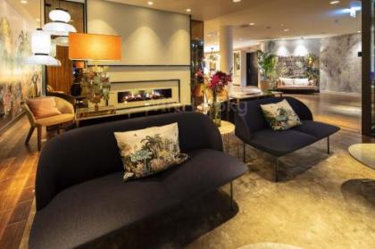 Monet Garden Hotel Amsterdam - image 19