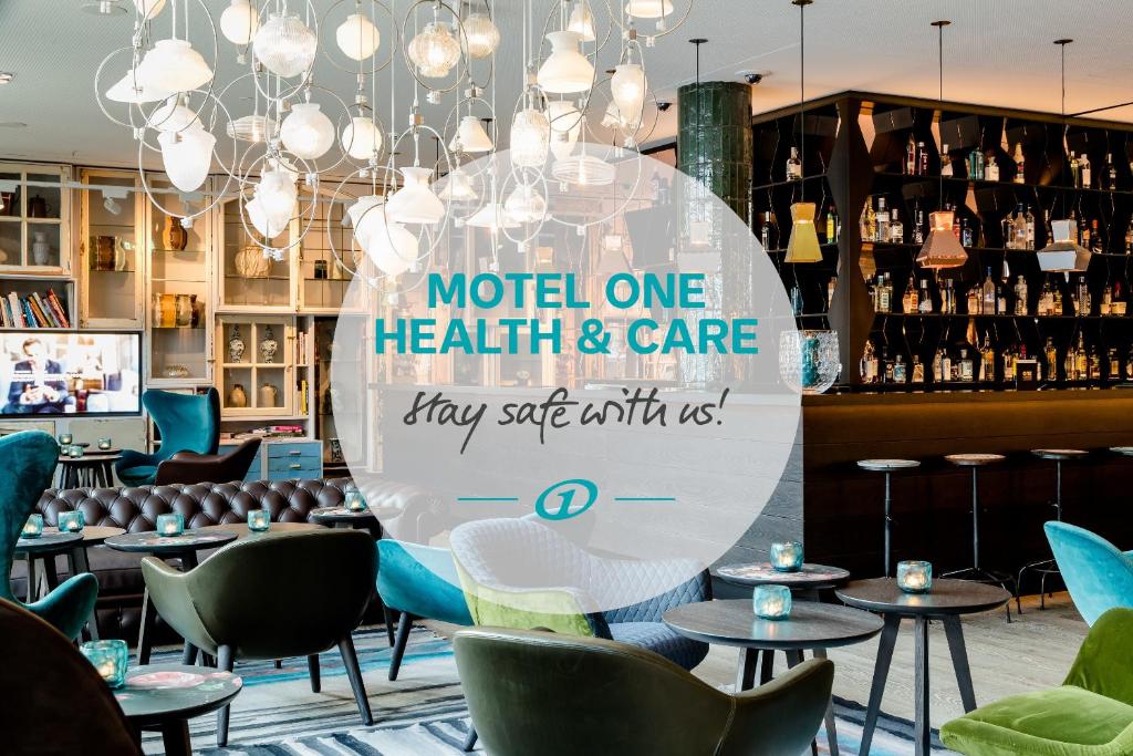 Motel One Amsterdam-Waterlooplein - main image
