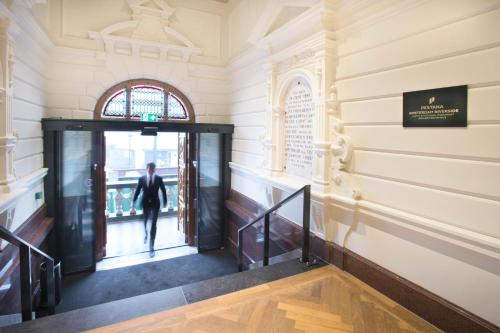 Pestana Amsterdam Riverside - image 7
